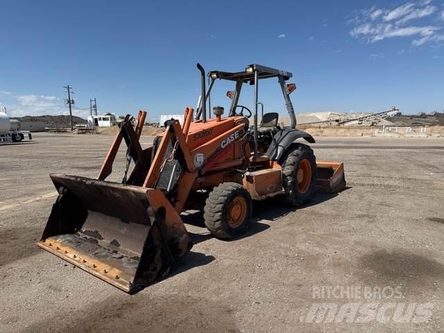 Case IH 570MXT Frontlastere og graveredskap