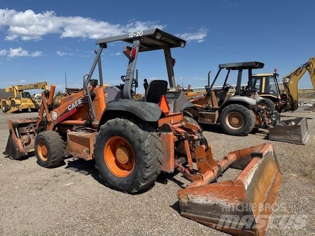 Case IH 570MXT Frontlastere og graveredskap
