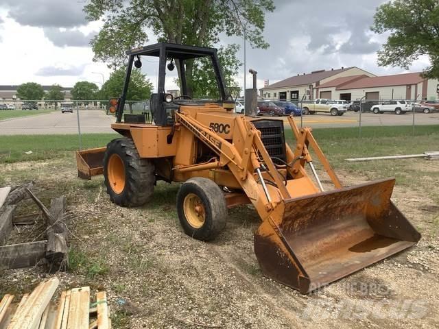 Case IH 580C Frontlastere og graveredskap