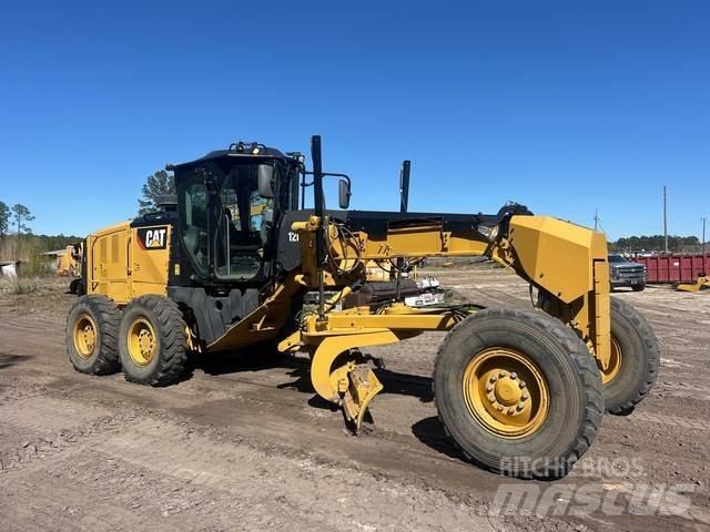 CAT 12M3 Veihøvler