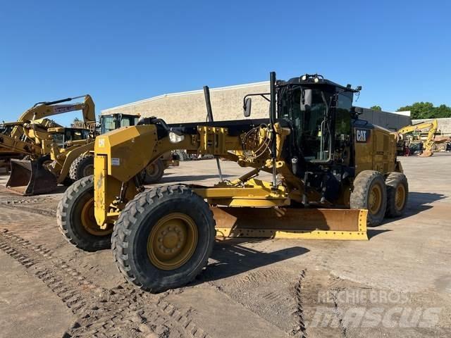 CAT 12M3 Veihøvler
