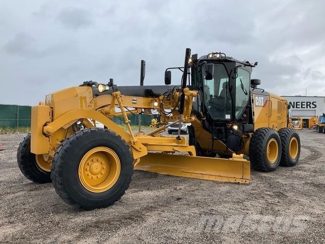 CAT 12M3 Veihøvler
