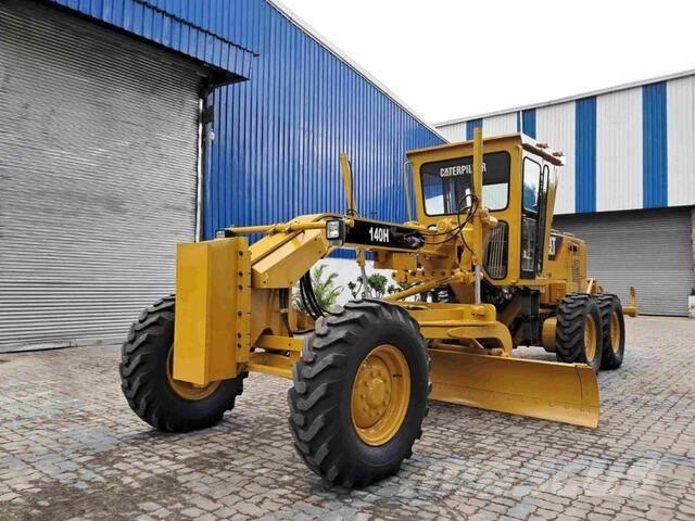 CAT 140H Veihøvler