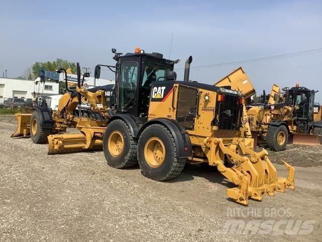 CAT 140M AWD Veihøvler