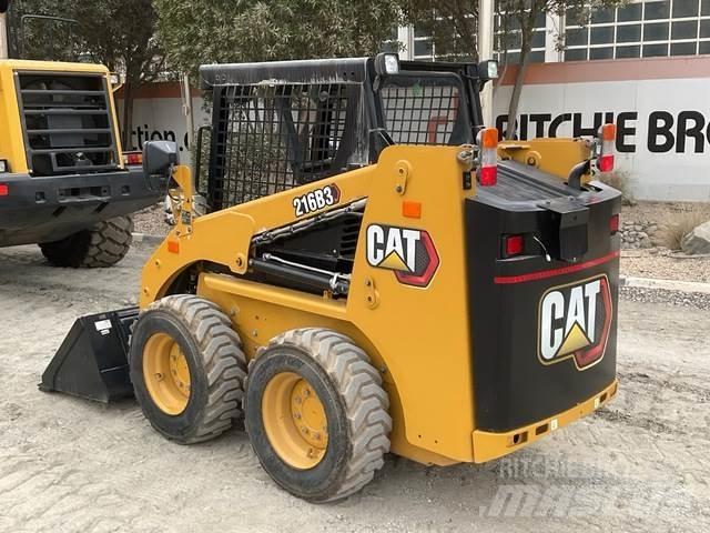 CAT 216B3 Kompaktlastere