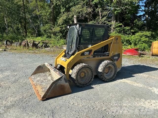 CAT 226B3 Kompaktlastere