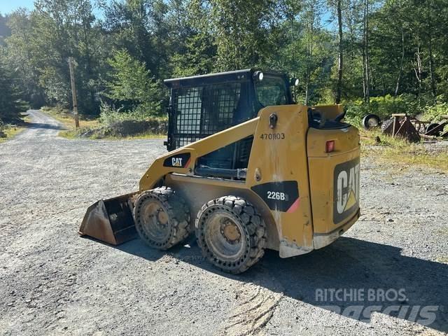 CAT 226B3 Kompaktlastere