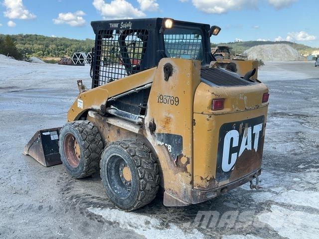 CAT 226B3 Kompaktlastere