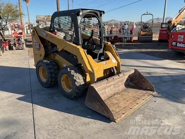 CAT 236D Kompaktlastere
