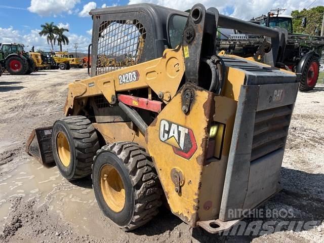 CAT 242D3 Kompaktlastere