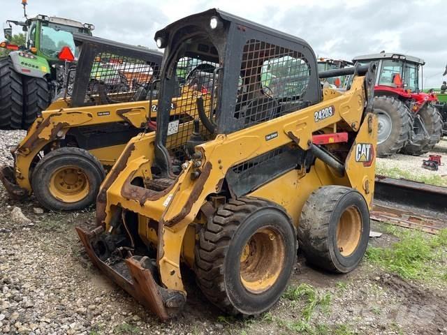CAT 242D3 Kompaktlastere