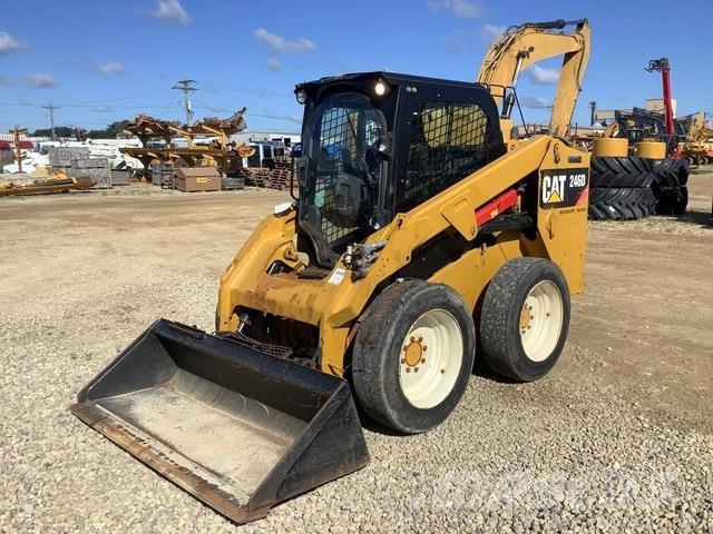 CAT 246D Kompaktlastere