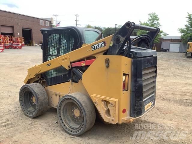 CAT 272D3 Kompaktlastere