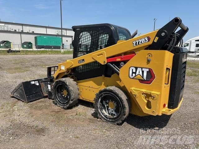 CAT 272D3 Kompaktlastere