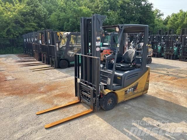 CAT 2ET3000 Elektriske trucker