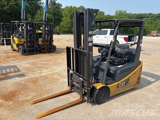 CAT 2ET3000 Elektriske trucker
