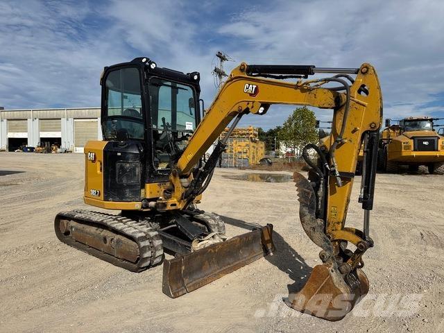 CAT 302.7 CR Beltegraver