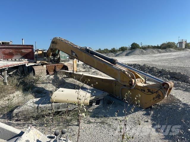 CAT 322C Beltegraver