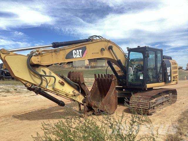CAT 323FL Beltegraver