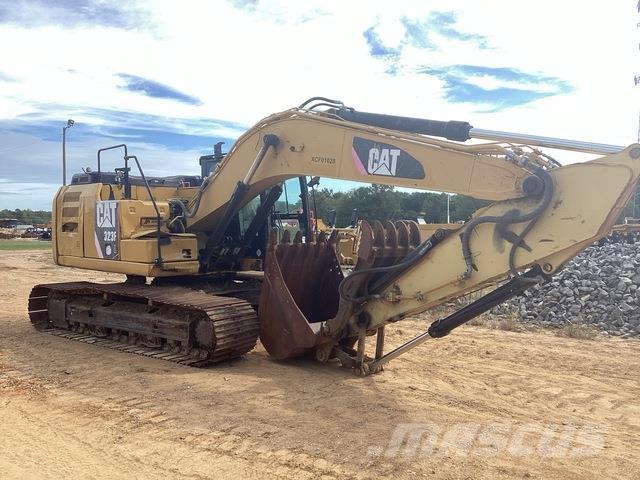 CAT 323FL Beltegraver
