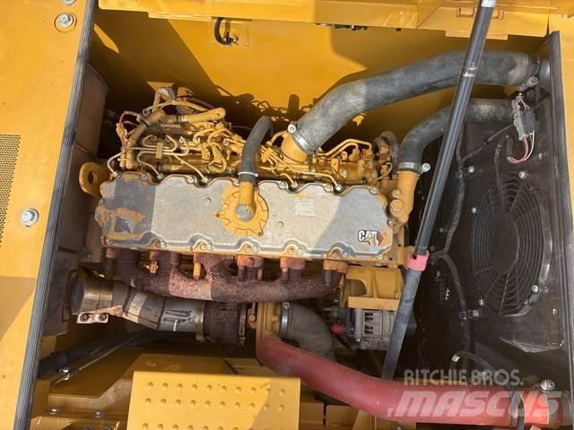 CAT 323GC Beltegraver
