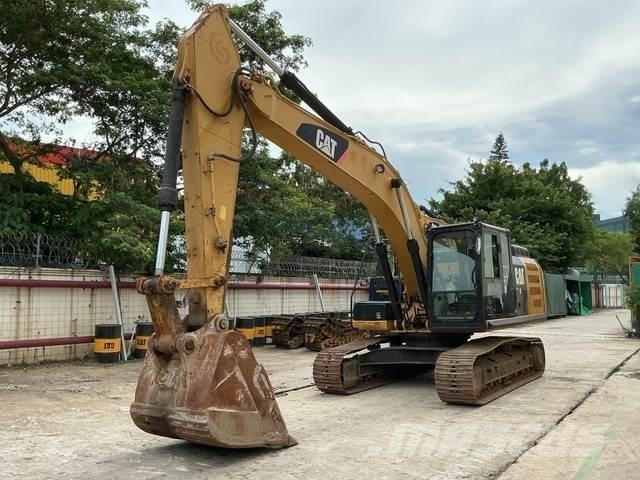 CAT 324E Beltegraver