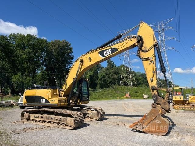 CAT 325DL Beltegraver