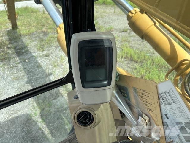 CAT 330 CL Beltegraver