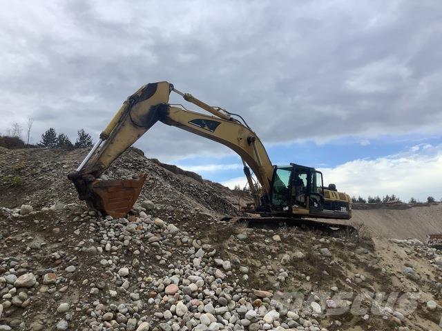 CAT 330C Beltegraver