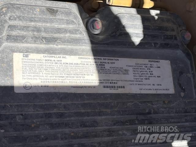 CAT 390FL Beltegraver