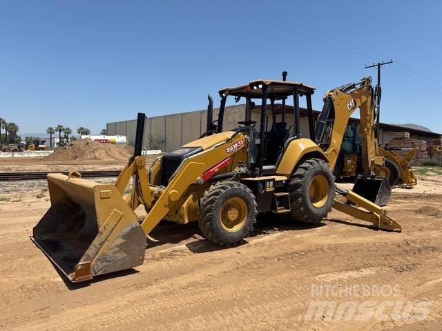 CAT 450 Traktorgravere
