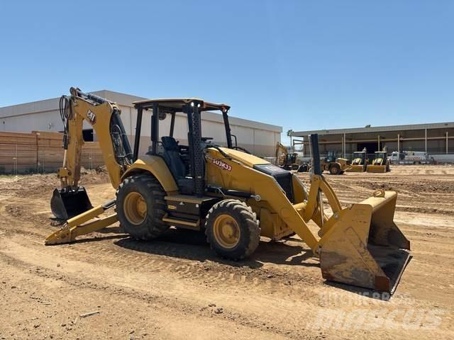 CAT 450 Traktorgravere