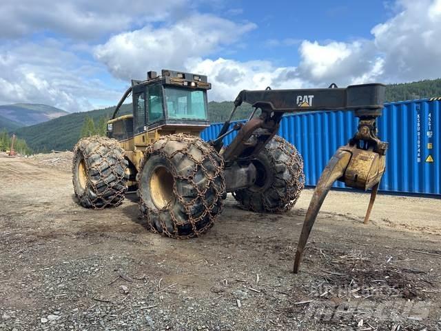 CAT 535B Stammelunner