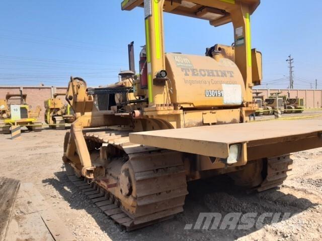 CAT 572F Rørutleggere
