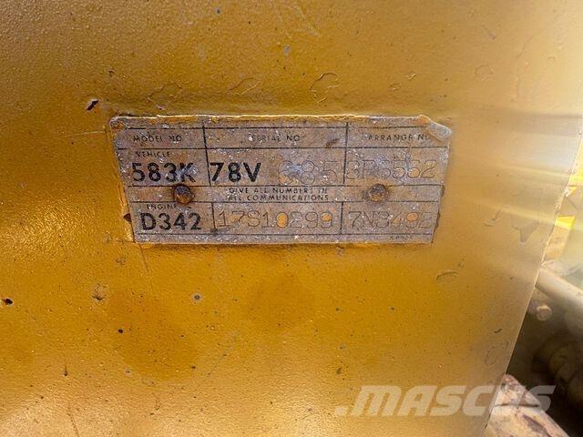 CAT 583K Rørutleggere