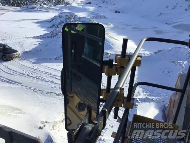CAT 6060 FC AC Beltegraver