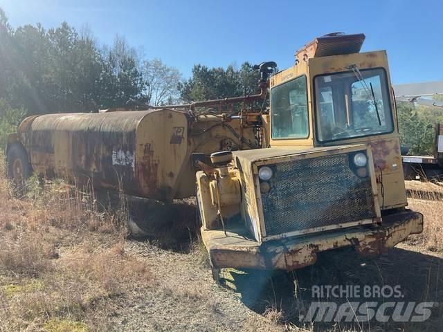 CAT 613B Vanningsvogn for støvdemping