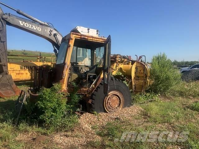 CAT 613C Vanningsvogn for støvdemping