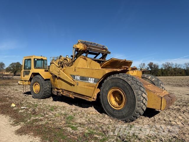 CAT 615CII Veiskrape