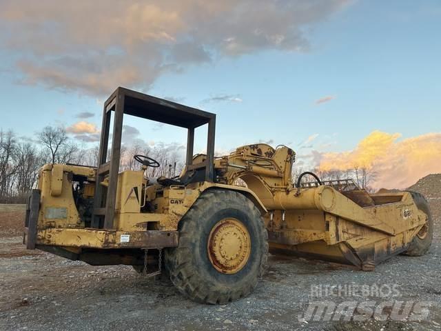 CAT 621 Veiskrape