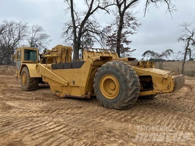 CAT 621BMI Veiskrape