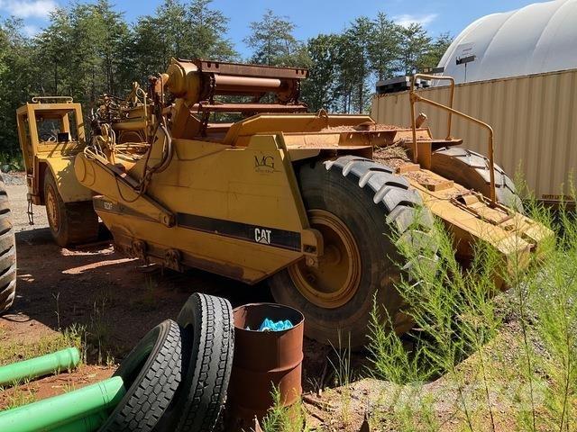 CAT 623F Veiskrape