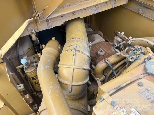 CAT 623G Veiskrape