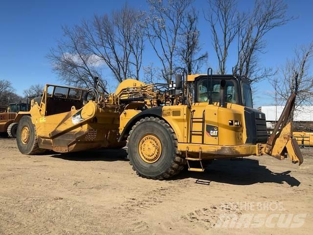 CAT 627H Veiskrape