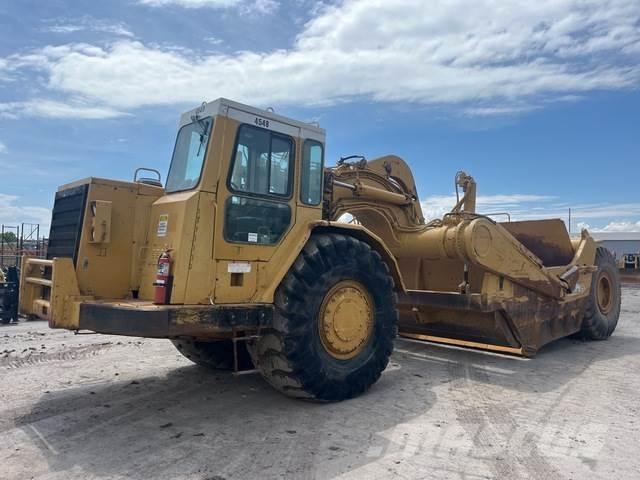 CAT 631E Veiskrape