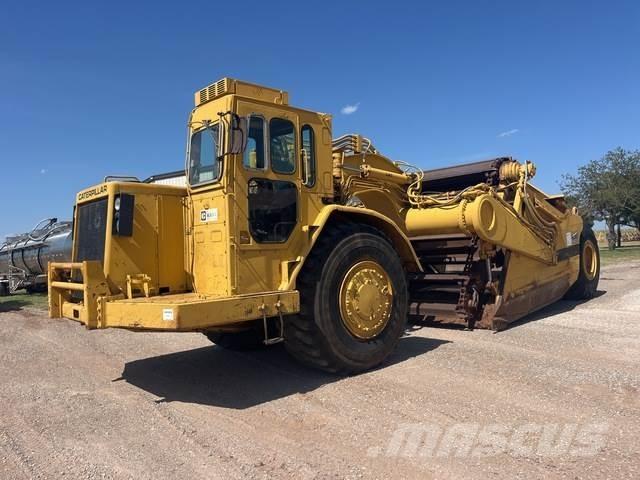 CAT 633D Veiskrape