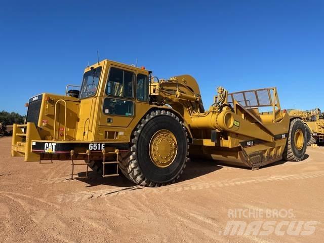 CAT 651E Veiskrape