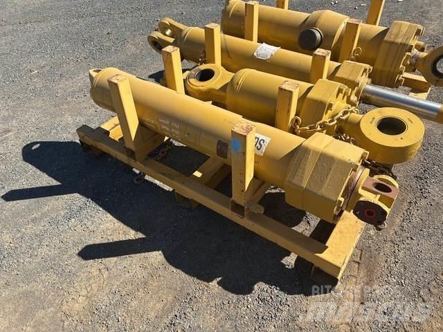 CAT 657E Transport - Annet