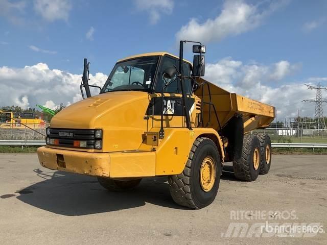 CAT 725 Rammestyrte Dumpere