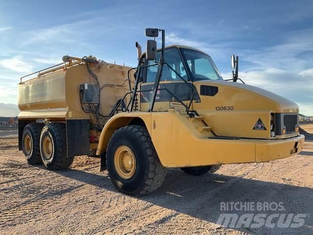 CAT 735 Vanningsvogn for støvdemping